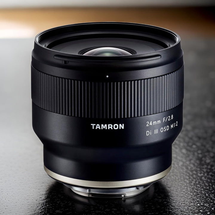 Tamron 24mm F/2.8 Di III OSD M1:2 Objektiv für Sony Full Frame/APS-C E-Mount spiegellose Kamera schw