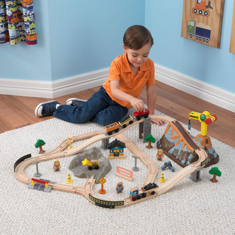KidKraft Bucket Top Holzeisenbahn Baustelle mit Aufbewahrungsbox mit Deckel, Eisenbahn Set mit Zubeh