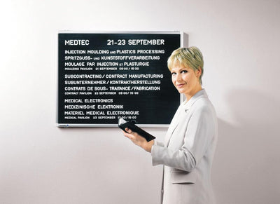 Legamaster PREMIUM Rillentafel 40x30cm - hochwertiges Letterboard - schwarze Tafeloberfläche mit Gum