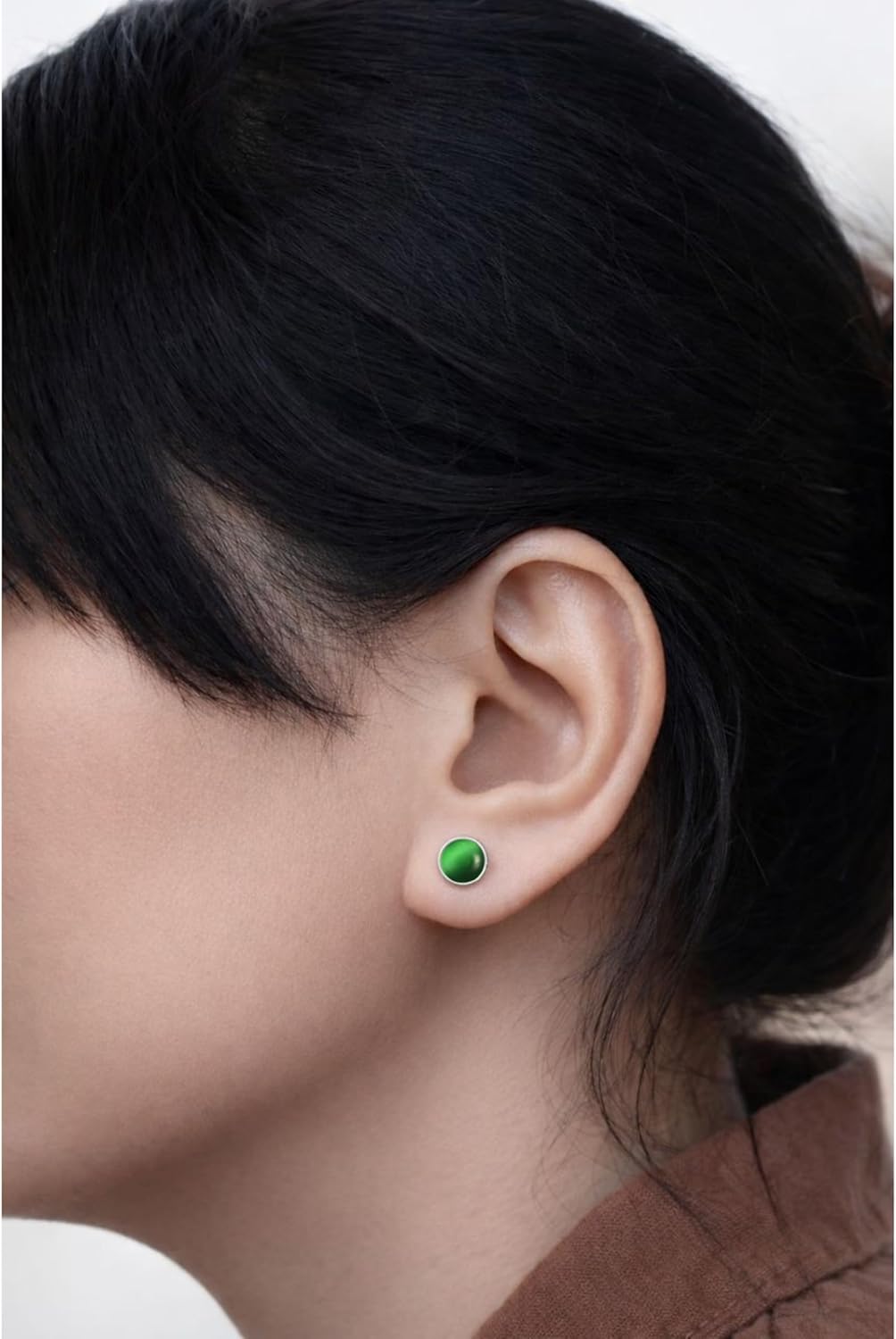 Grün Runder Stein 8,7mm Kleine Silberne Ohrstecker Ohrringe für Frauen und Mädchen - Ideal für den t