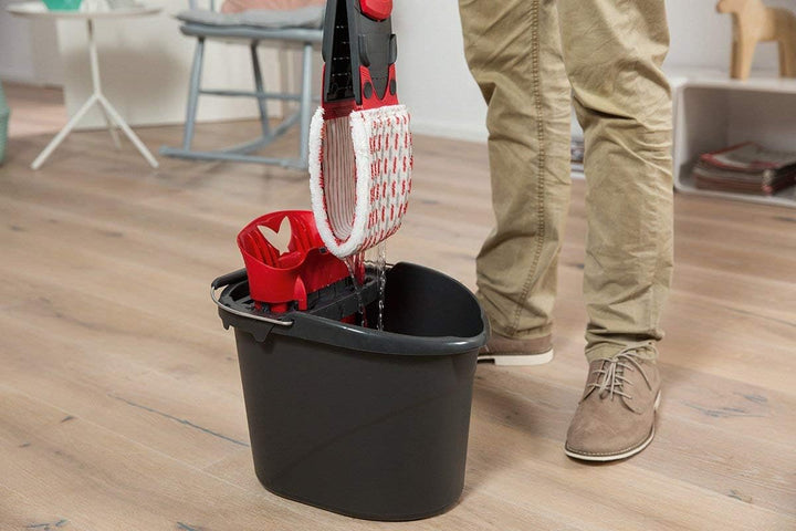 Vileda ULTRAMAX 2in1 Komplett-Set, Bodenwischer-Set mit Eimer, Flachwischer und Microfaser- Wischbez