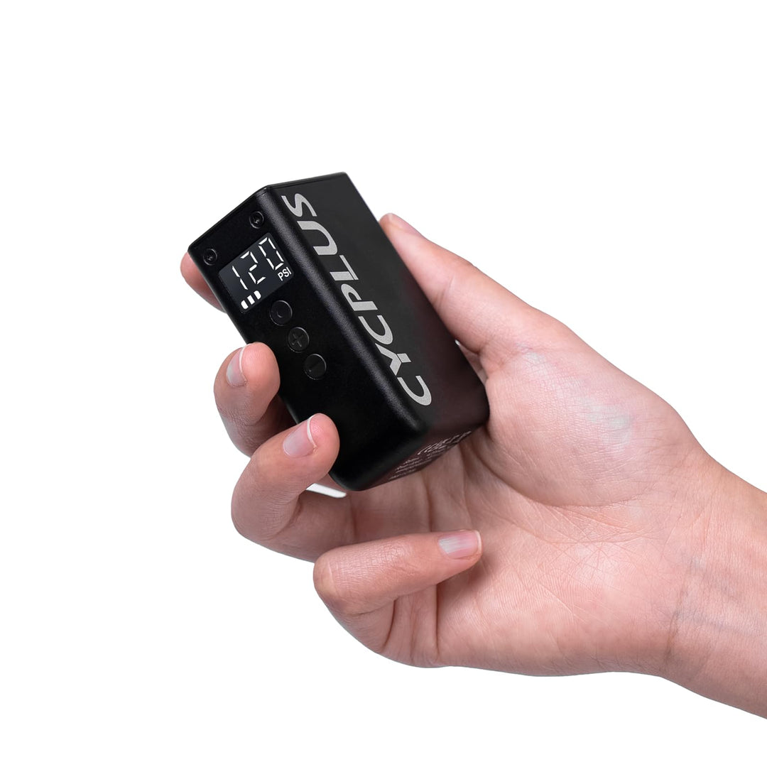 CYCPLUS AS2Pro Tiny Elektrofahrradpumpe, 120g, Aluminiumgehäuse | 120PSI, Auto-Stopp, Druckanzeige,