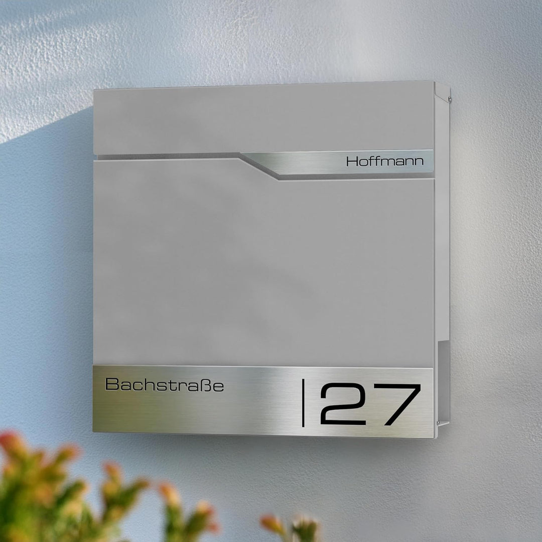 Metzler Briefkasten Graualuminium RAL9007 mit Zeitungsfach, personalisiert mit Edelstahl V2A Namenss