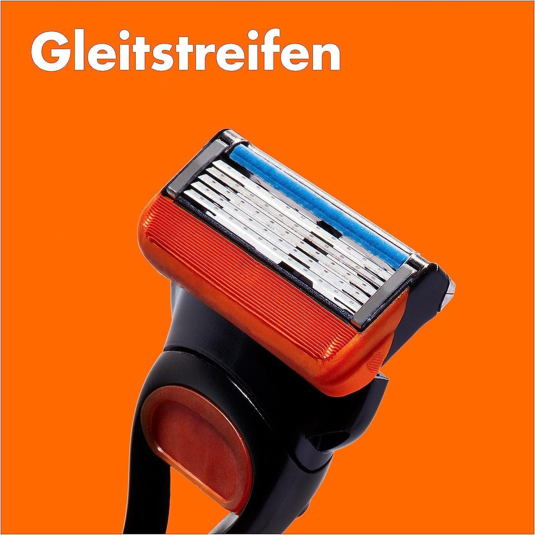 Gillette Fusion 5 Nassrasierer Herren, Rasierer + 4 Rasierklingen mit 5-fach Klinge, Geschenk für Mä