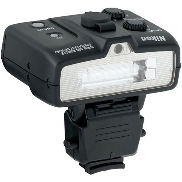 Nikon SB-R 200 Blitzkopf (inkl. TASCHE, AS-20, SW-11, SJ-R200)