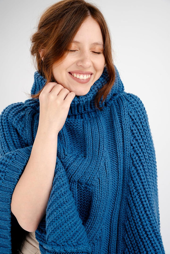 SAOL Damen Poncho aus 100% Merinowolle mit Zopfmuster für Damen Einheitsgrösse Einheitsgrösse Blaugr