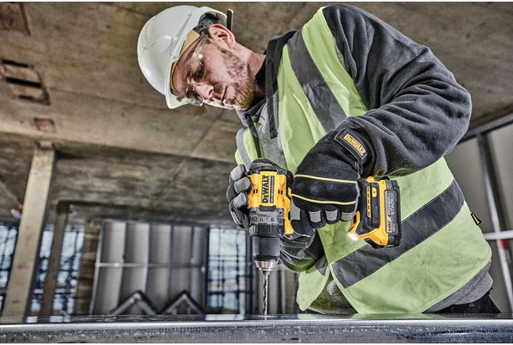 Dewalt 18 Volt 2-Gang Akku Bohrschrauber DCD800NT (kraftvolles 2-Gang Vollmetall-Getriebe, bürstenlo