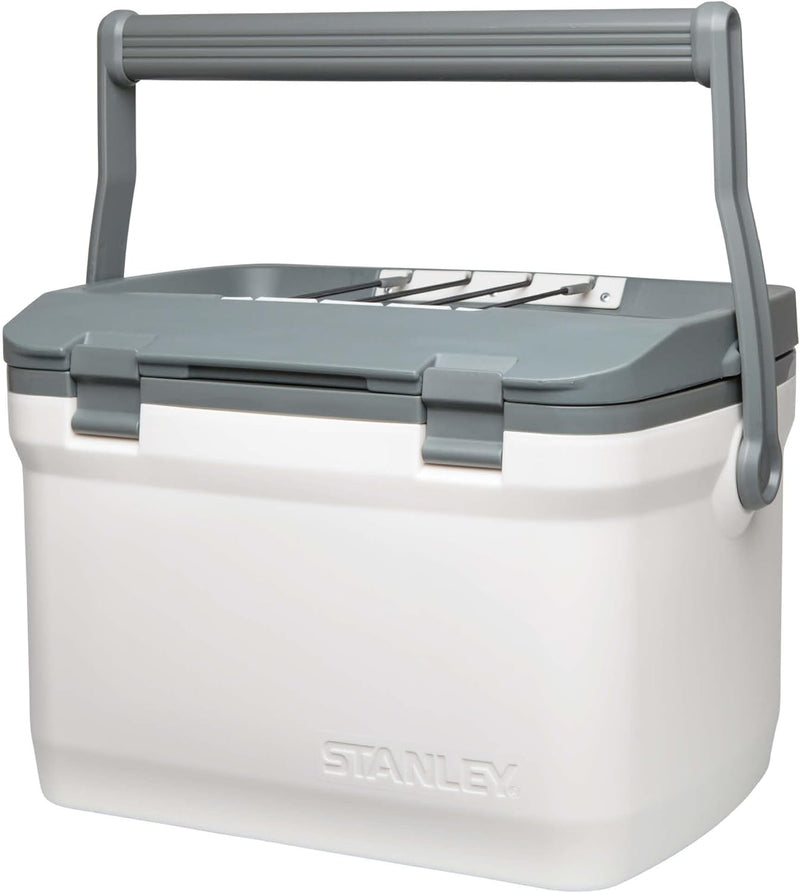 Stanley Adventure Outdoor Cooler 15.1L Polar Weiss - Camping Kühlbox - BPA-frei - Deckel fungiert au