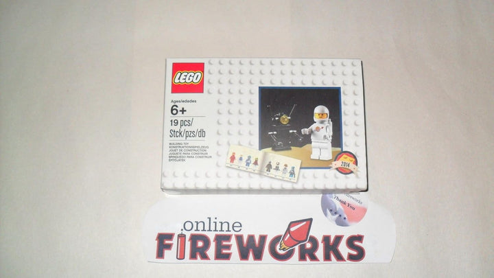 Lego Space Limited Edition 2014 Retro Set Spaceman + Robot 6079531