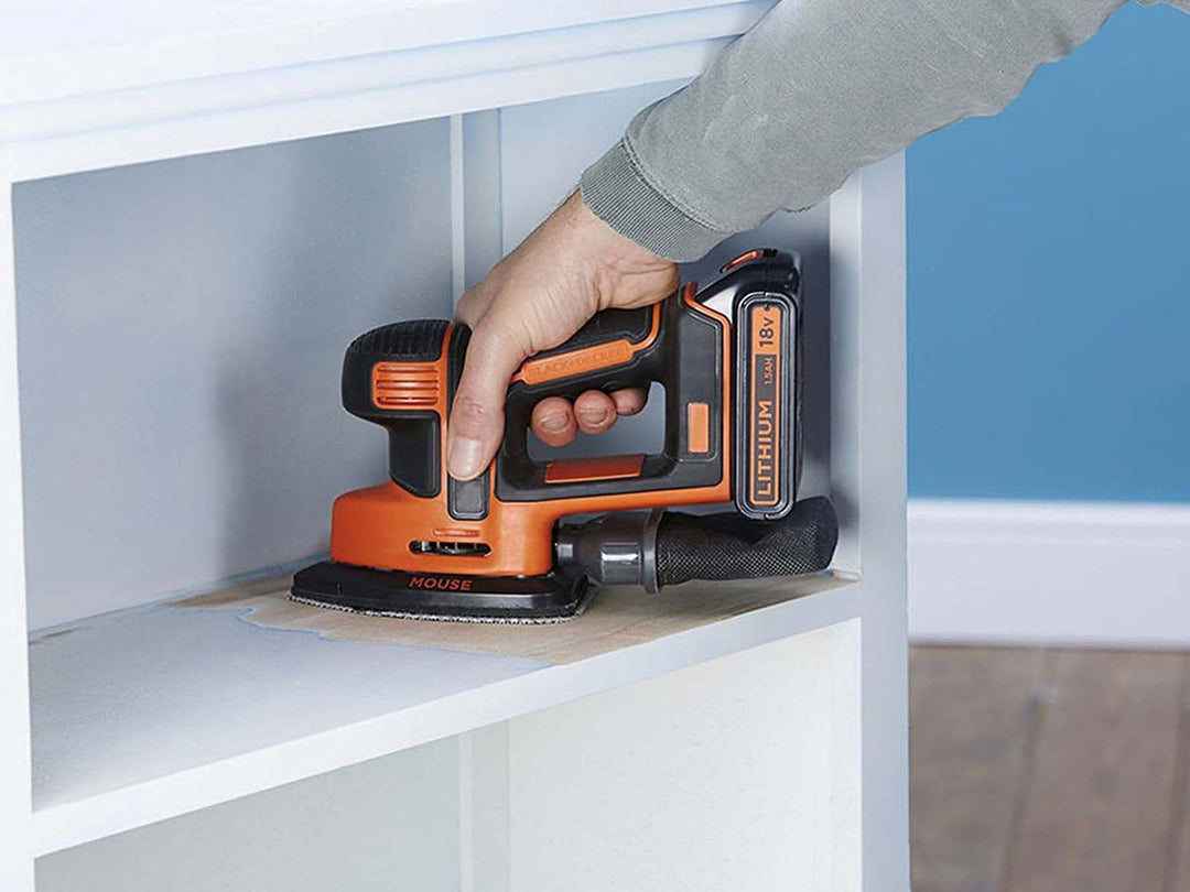 Black+Decker Akku-Dreieckschleifer Mouse ( 1.5 Ah, inklusive 400 mA Ladegerät, Fingerschleifer-Aufsa