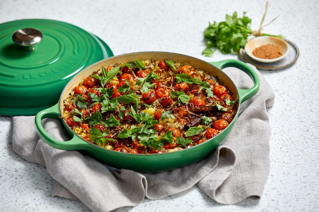 Le Creuset Signature Gusseisen Gourmet-Profitopf, Rund, Ø 26 cm, 2,2 l, Für alle Herdarten inkl. Ind
