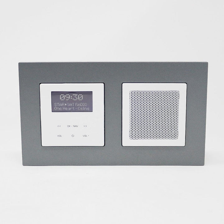 LOGIQ Unterputz Radio mit 2W RMS Lautsprecher, DAB+, UKW und Bluetooth, OLED-Display, Weck- und Slee