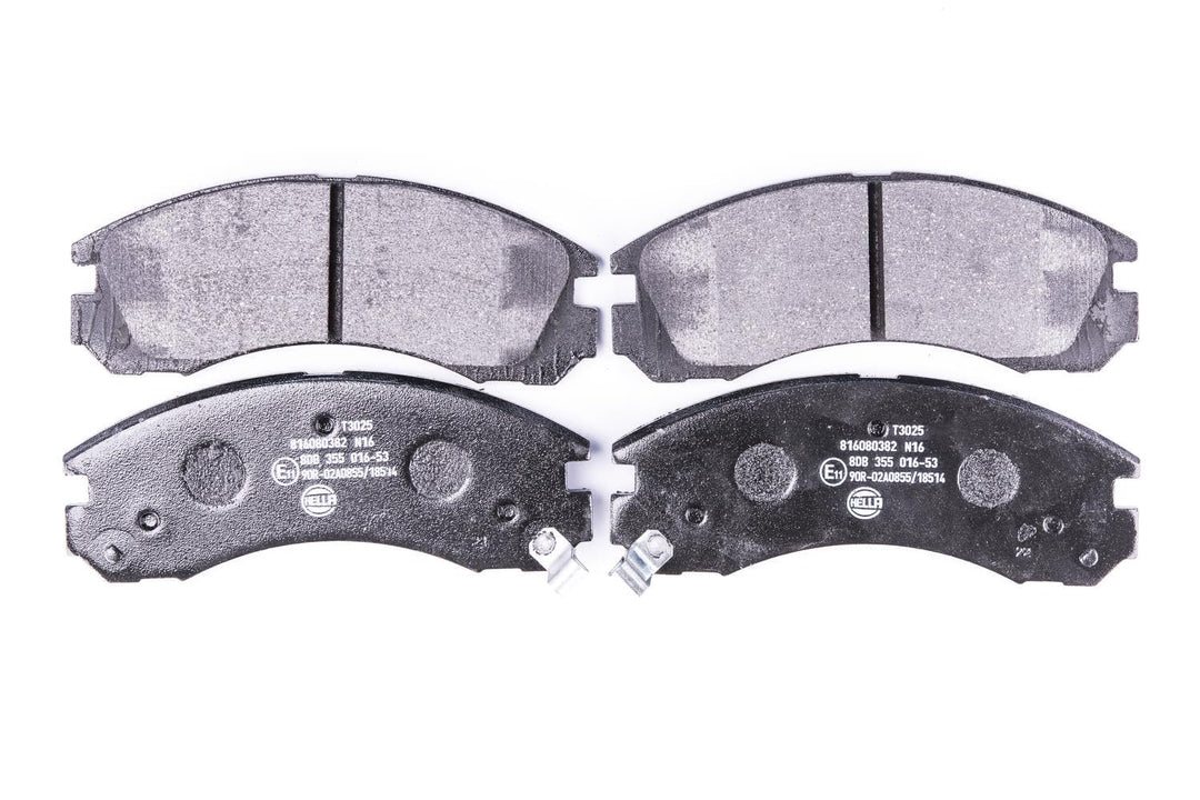 HELLA PAGID 8DB 355 016-531 Bremsbelagsatz - T3025 - Dicke/Stärke: 15.7mm - Bremssystem: Akebono - m