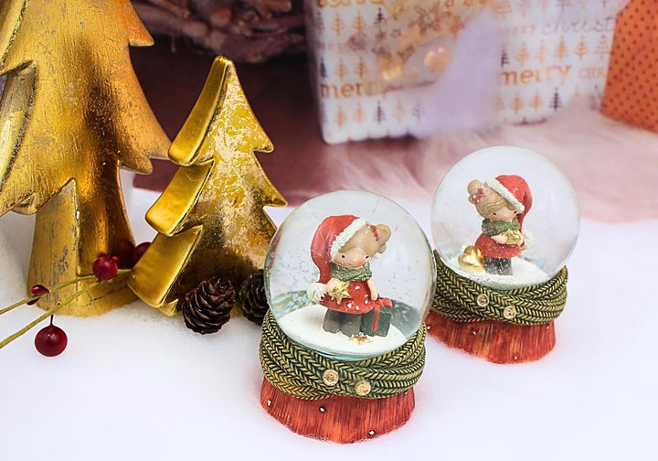 Dekohelden24 Schüttelkugel, Glaskugel Weihnachten, Weihnachtkugel, Schneekugel als Winterkind mit go