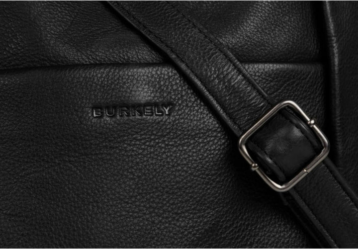 Burkely Just Jolie Umhängetasche Leder 22 cm Schwarz, Schwarz