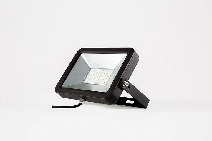 August Müller Lichttechnik AG LED Strahler AML® FL 10W, Profi-Qualität für aussen, IP65, Metallgehäu