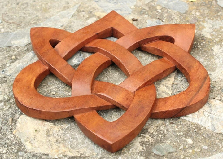 Windalf Celtic Holzbild MIA Ø 23 cm Keltischer Liebesknoten Herz Wanddeko Handarbeit aus Holz