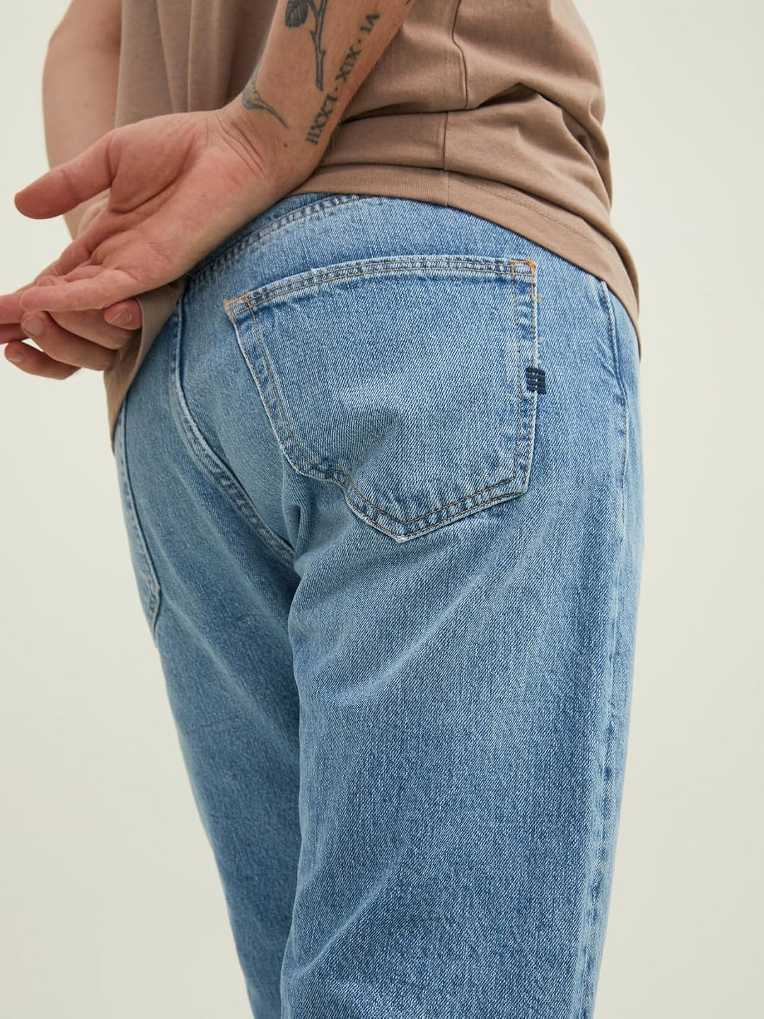 JACK & JONES Male Relaxed Fit Jeans JJICHRIS JJCOOPER JOS 890 PCW NOOS Relaxed Fit Jeans 27W / 32L B