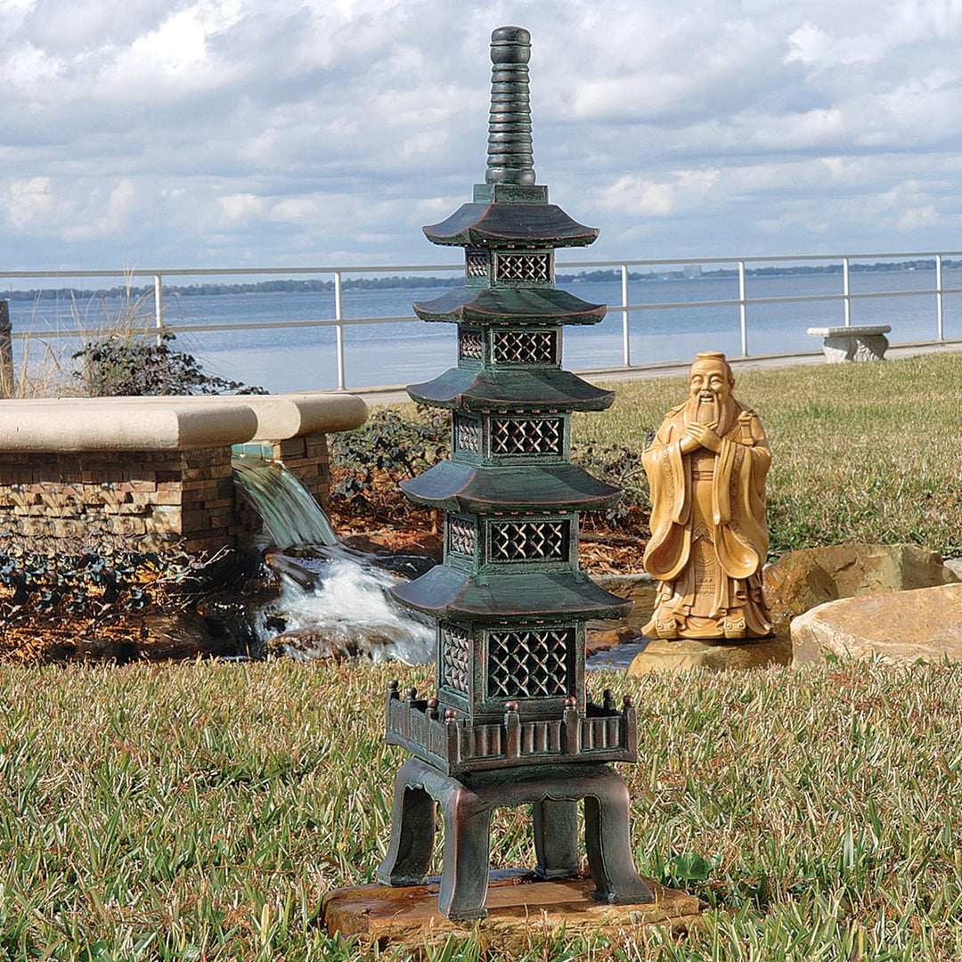 Design Toscano Asiatische Pagodenstatue nach dem Tempel von Nara , Masse: 16,5 x 16,5 x 71 cm 16.5x1