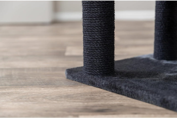 Trixie 44567 Kratzbaum Isaba, 62 cm, schwarz/weiss Kratzbaum Isaba schwarz / weiss, Kratzbaum Isaba