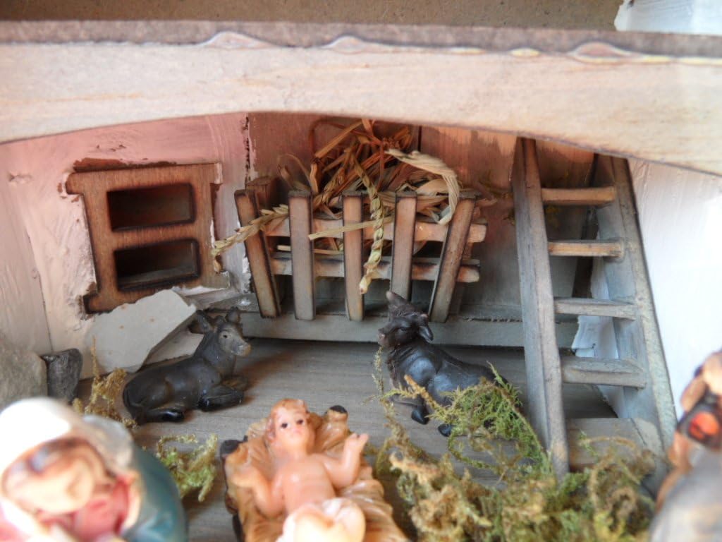 Arbrikadrex Verschiedene Weihnachtskrippen Holz Schreinerarbeit Douglasienholz Handarbeit Krippe mit
