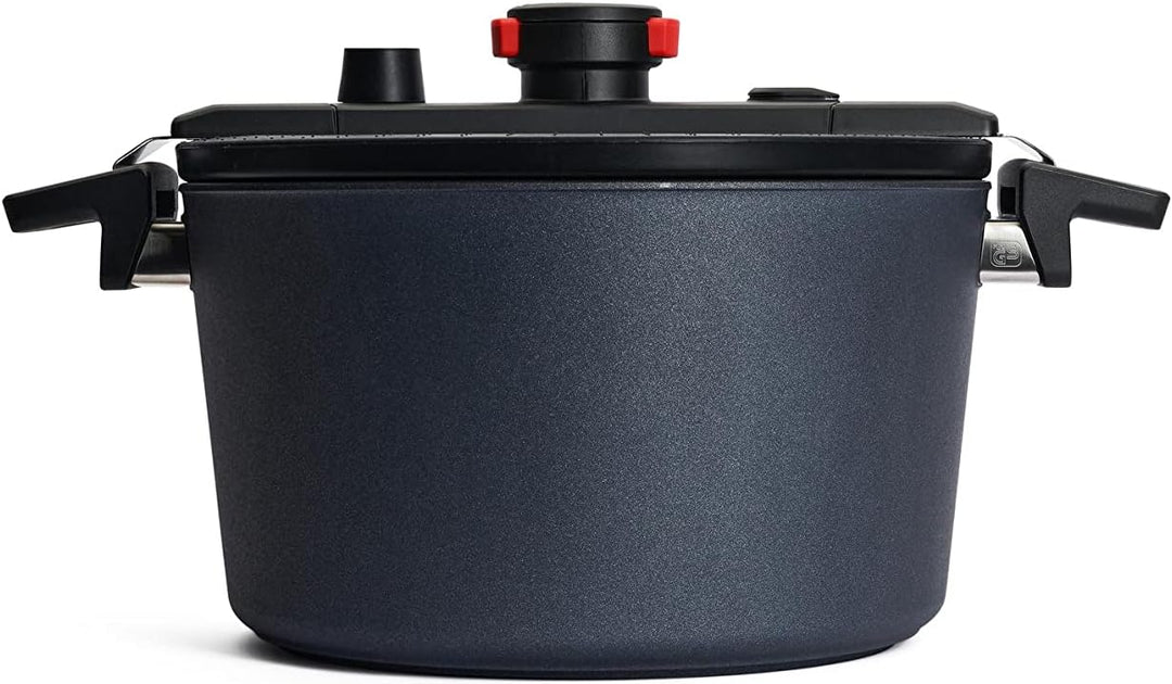 Woll Active Lite Kasserolle mit Active-Lite-Deckel und Silikoneinsatz, Ø 28 cm, 15,5 cm hoch, 7.5 Li