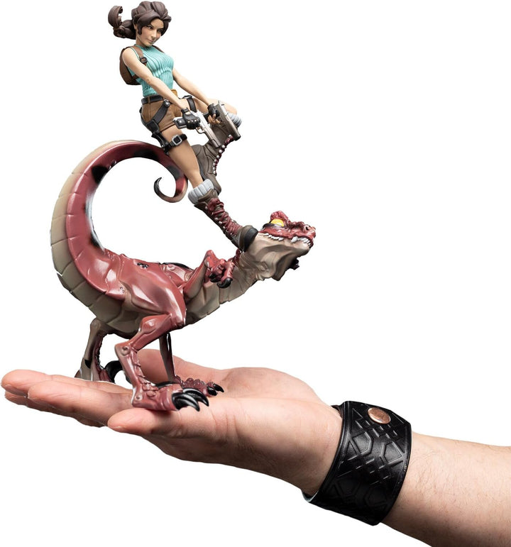Weta Workshop Tomb Raider Mini Epics Vinyl Figur Lara Croft & Raptor 24 cm
