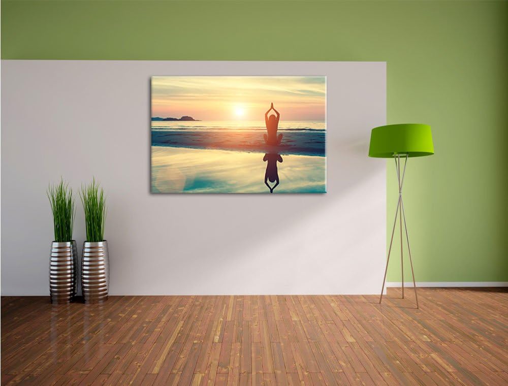 Pixxprint Frau in Einer Yogapose am Strand als Leinwandbild/Grösse: 100x70 cm/Wandbild/Kunstdruck/fe