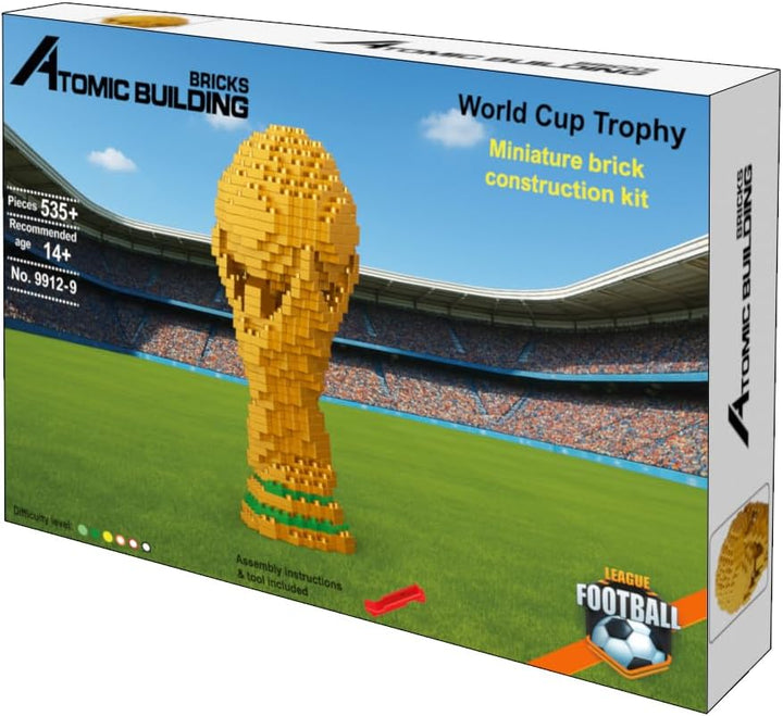 Fussball-Weltpokal zum Bauen mit Mini-Bausteinen. 3D Sammlertrophäe. Sportliche Dekorationsfigur. Ge