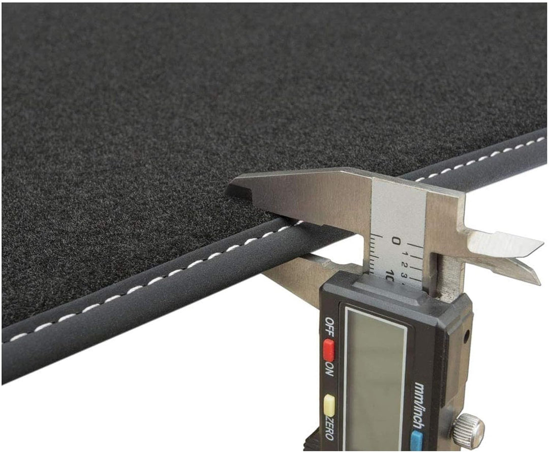 M MOTOS Velours Premium fussmatten Auto kompatibel mit Opel Zafira B 2005-2014 - Premium, Matt, Weis