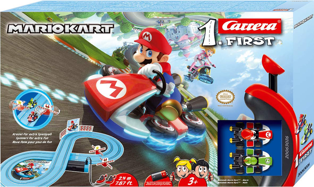 Carrera First Mario Kart Rennbahn-Set | Mario vs. Yoshi | 2 Fahrzeuge inklusive | Kreisel für extra