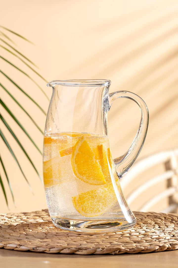 LEONARDO Swing Krug - Wasserkaraffe aus hochwertigem Glas - Inhalt 1,2 Liter - Spülmaschinenfest, ro
