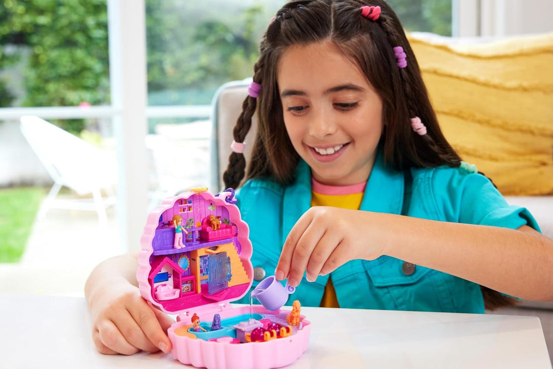 Polly Pocket Pudel Schatulle - Spielset mit Wasserspass und 2 Teilen mit Farbwechseleffekt, 12 Zubeh