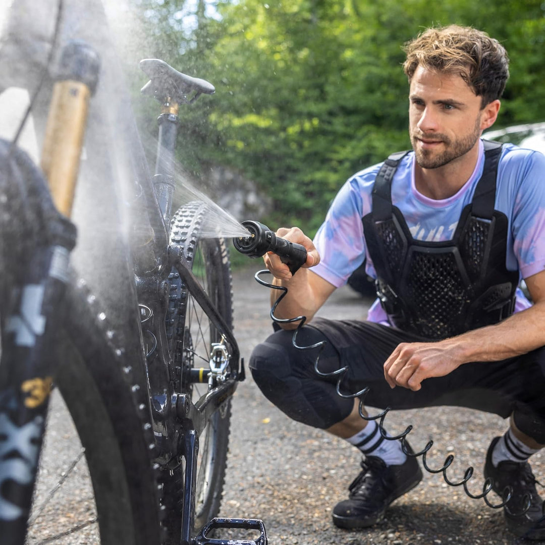 Kärcher Mobile Outdoor Cleaner OC 4 + Adventure, Fördermenge: 2 l/min, Gewicht: 3,7 kg, Wassertank:
