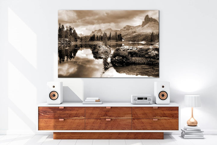 beginnender Winter in den Dolomiten Effekt: Sepia, Format: 80x60 als Leinwandbild, Motiv fertig gera