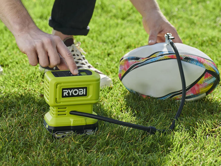 RYOBI 18 V ONE+ Akku-Mini-Kompressor RPI18-0, 11 bar max. Druck, Digitalanzeige, ohne Akku und Ladeg