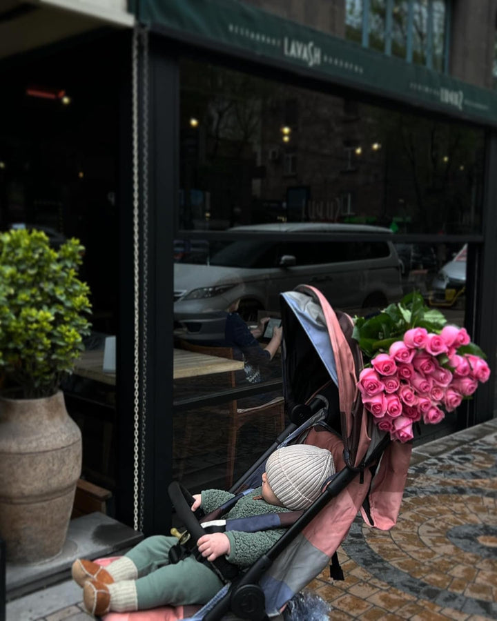 Elodie Details Mondo Stoller® Buggy von Geburt bis 4 Jahre (22 kg) - Liegeposition, Einhand-Faltung
