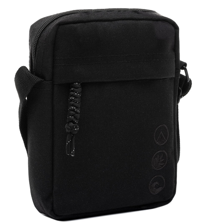 SONS OF ALOHA Umhängetasche OAHU - kleine Messenger Bag recyceltes Meeresplastik, Daypack wasserabwe
