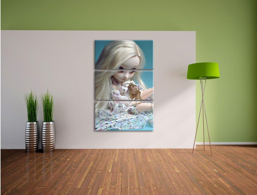Pixxprint Blonde Pullip-Puppe mit Vogelkäfig als Leinwandbild/Grösse: 3 Teilig (120x80) cm/Wandbild/