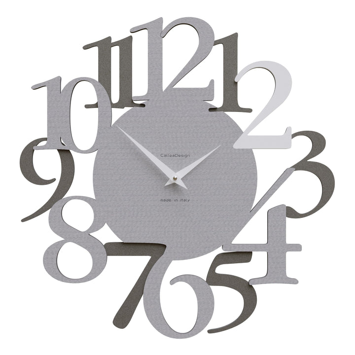 CalleaDesign Russell Wanduhr Nadelstreifen Quarzgrau Weiss Elegantes Originelles Hochwertig 45 cm Mo