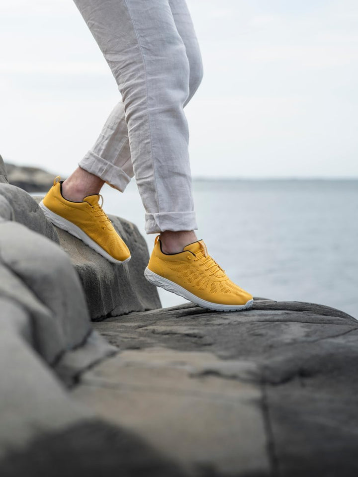 Icebug Eli RB9X nachhaltige, Bequeme Sommer-Sneaker; Damen und Herren 41.5 EU Mustard, 41.5 EU Musta