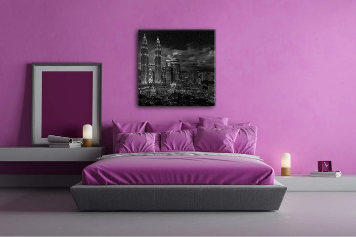 deyoli Kuala Lumpur in Malaysia bei Nacht Format: 60x60 Effekt: Schwarz&amp;Weiss als Leinwandbild, Moti