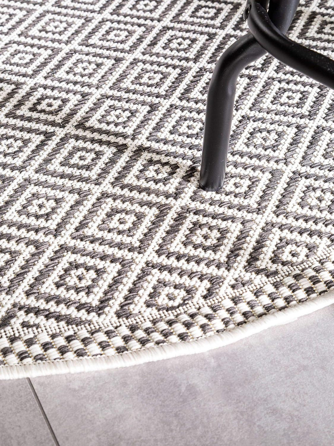 benuta Nest Teppich Cleo - Kunstfaser - Outdoor geeignet - Rund & im Style: Geometrisch, Zickzack, B