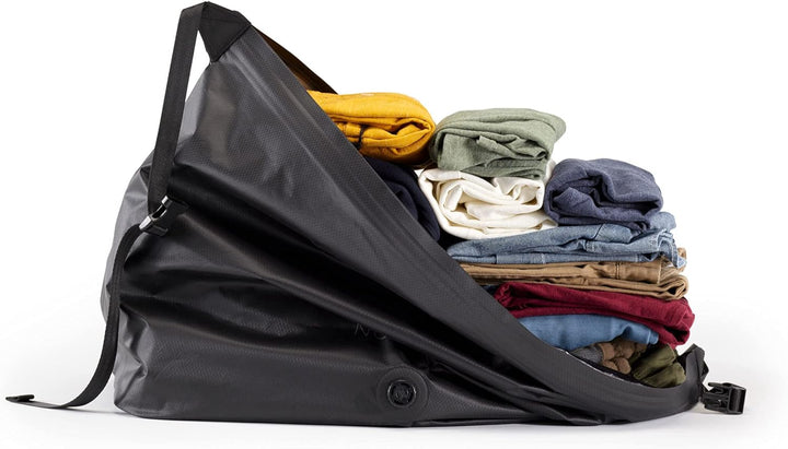 Gomatic Vacuum Bag L | keine Pumpe notwendig | Vakuum-Beutel für Rucksäcke & Koffer | Reise-Kompress