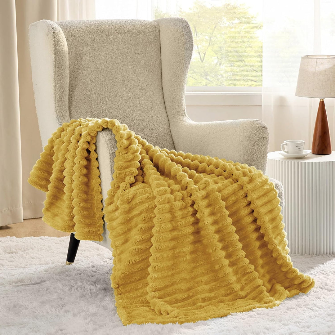 BEDSURE Kuscheldecke für Zimmer Deko - Wolldecke & Fleecedecke, Sofadecke, Weiche Warme Grobe Kordde