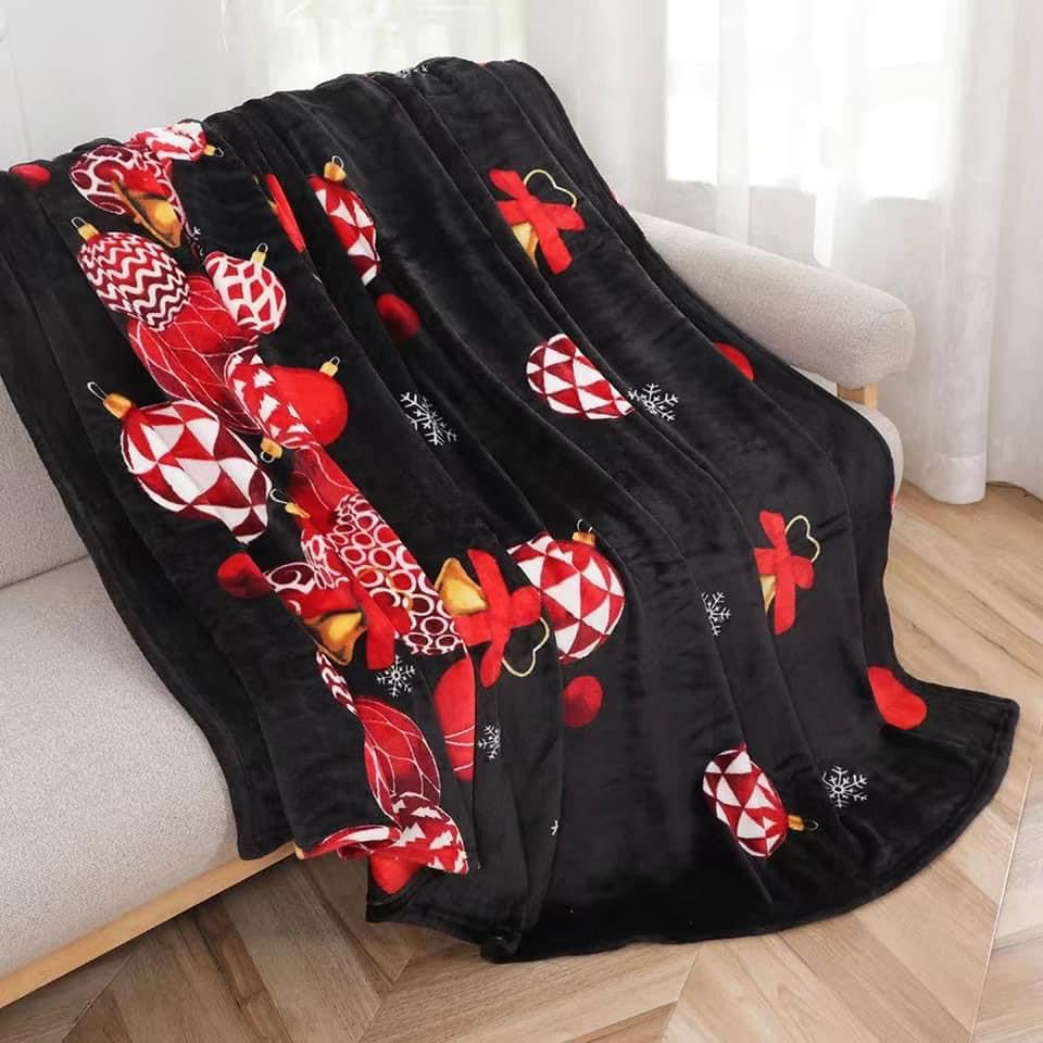 Kuscheldecke Weihnachtsdecke Christbaumkugeln 220x200 cm Christmas Winterdecke flauschig warme Tages
