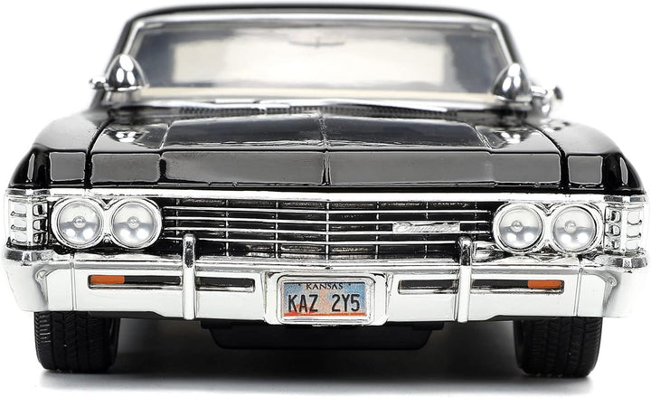 Jada Toys 253255037 Supernatural Dean Winchester, 1967 Chevy Impala Sport Sedan, Türen + Kofferraum