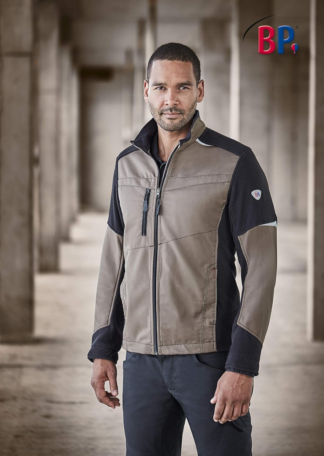BP 1992-570-73 Hybrid-Arbeitsjacke - Gefütterter Stehkragen - Ergonomische Ärmel - Reines Polyester