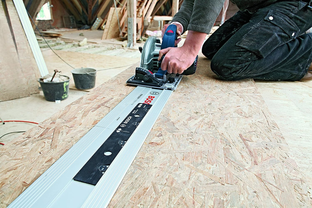 Bosch Professional Tauchsäge GKT 55 GCE (1.400 Watt, inkl. Kreissägeblatt Best for Wood, 165 mm Säge