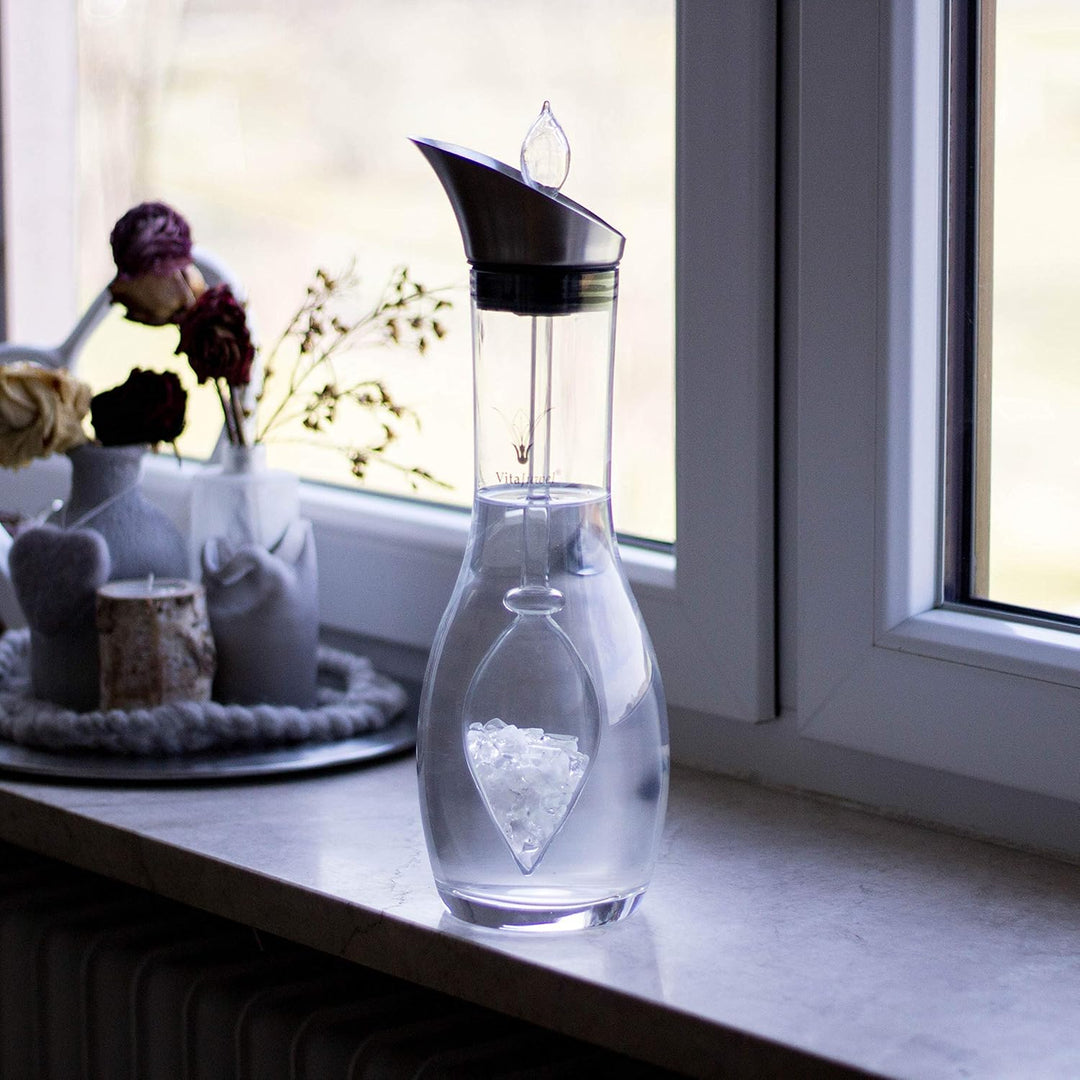 Vitajuwel Luna Edelsteinwasserset für Zuhause Luna (Karaffe Era & Phiole) mit Mondstein & Bergkrista